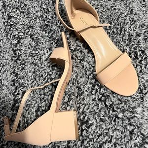 Party kitten heel nude shoes! Never worn!